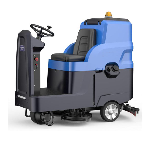 K7大型駕駛式洗地車